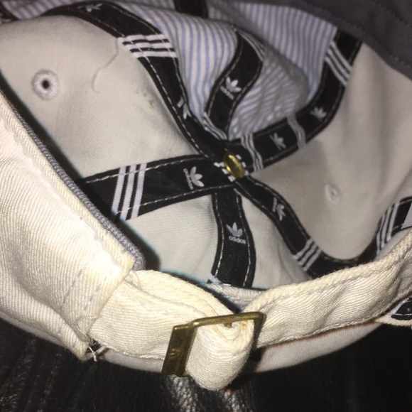 White Adidas hat - Picture 3 of 3